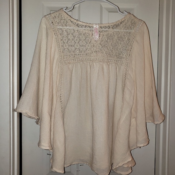 No Boundaries Tops - Cream Lace No Boundaries Blouse (Junior)